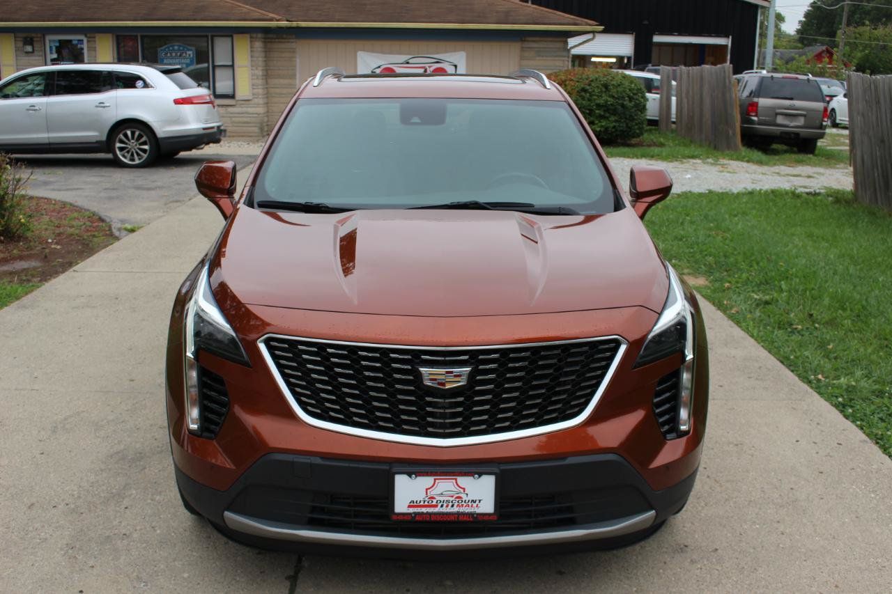 Used 2019 Cadillac XT4 Premium Luxury w/ Cold Weather Package AWD/4WD image 4