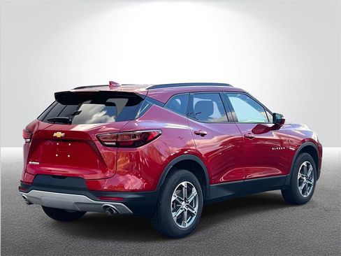 Certified 2024 Chevrolet Blazer LT image 5