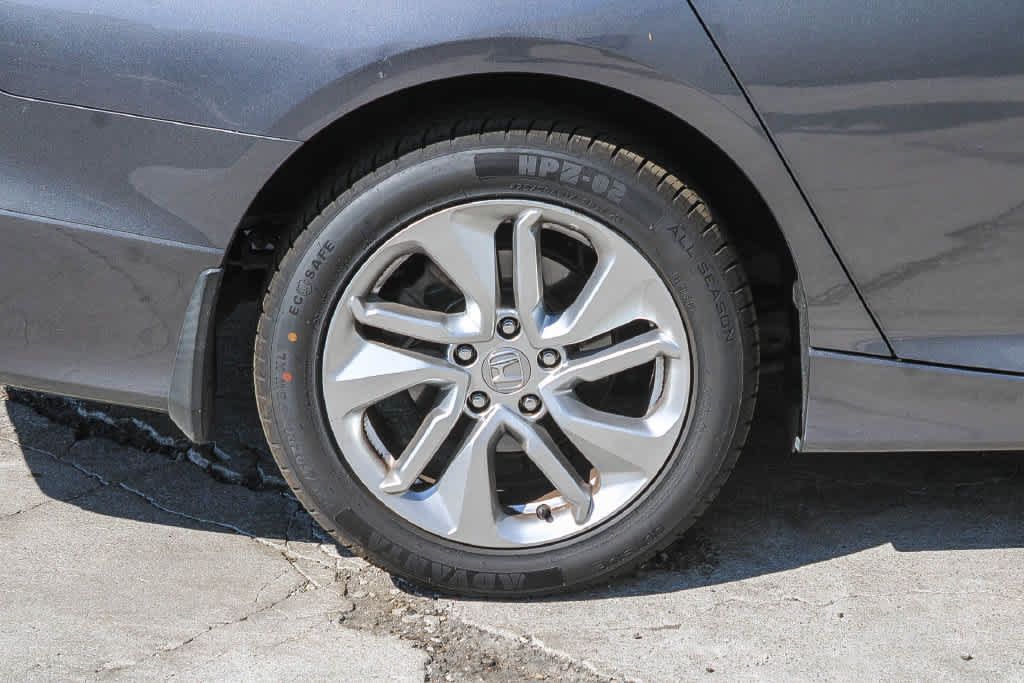 Used 2019 Honda Accord LX image 8