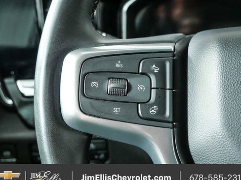 Certified 2025 Chevrolet Silverado 1500 LT AWD/4WD image 10