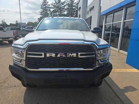 Used 2021 RAM 2500 Tradesman AWD/4WD image 2