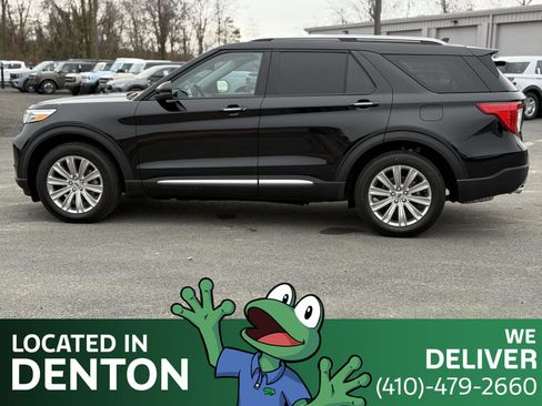 Used 2023 Ford Explorer Limited w/ Limited Technology Package image 8