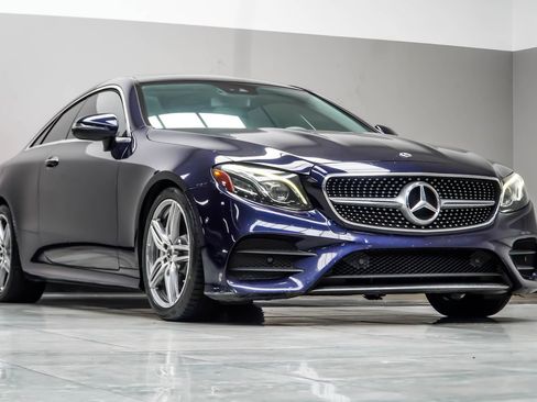 Used 2018 Mercedes-Benz E 400 Coupe w/ Premium 2 Package image 4
