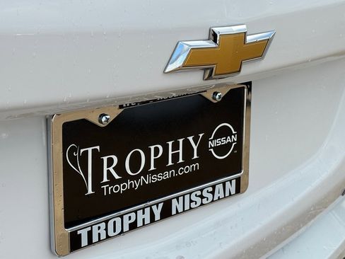 Used 2022 Chevrolet Equinox LT image 11