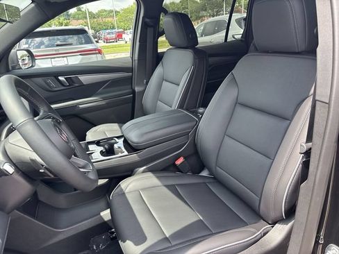 New 2026 Buick Enclave Preferred w/ Power Package FWD image 11