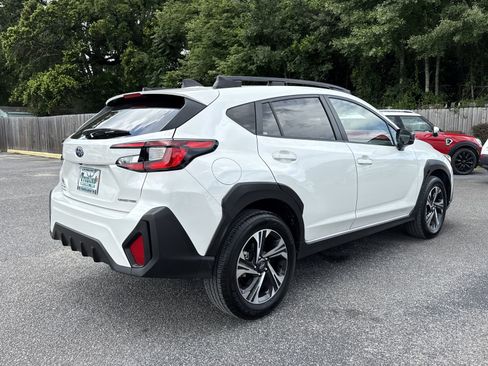 Used 2024 Subaru Crosstrek 2.0i Premium AWD/4WD image 5