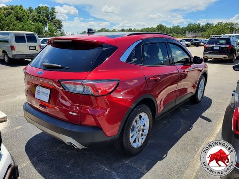 Certified 2020 Ford Escape SE FWD image 5