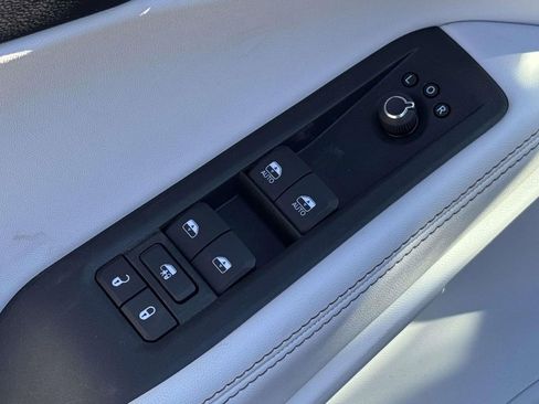 New 2026 Jeep Cherokee Limited image 27