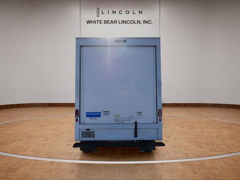 Used 2023 Chevrolet Express 3500 w/ Power Convenience Package image 6