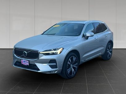 Used 2023 Volvo XC60 B5 Plus w/ Climate Package