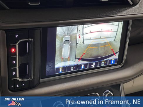 Used 2023 GMC Yukon XL Denali image 11