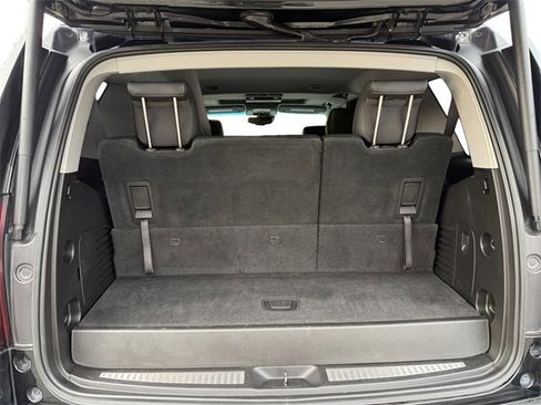 Used 2018 Chevrolet Tahoe LT image 19