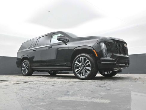New 2026 Cadillac Escalade ESV Sport image 43