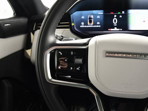 Used 2023 Land Rover Range Rover Sport SE image 28