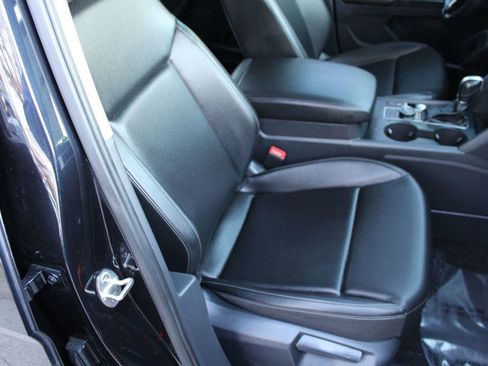 Used 2018 Volkswagen Atlas SE image 15