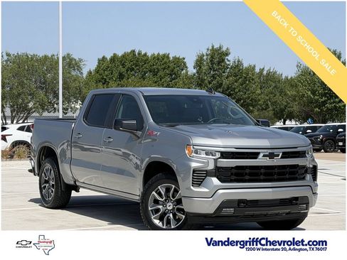 Used 2024 Chevrolet Silverado 1500 RST w/ Convenience Package II AWD/4WD image 2