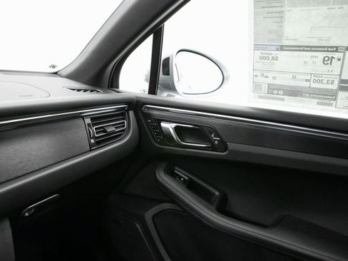 New 2026 Porsche Macan GTS AWD/4WD image 30