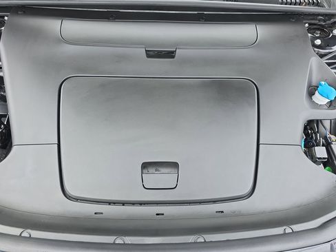 Certified 2025 Volvo EX30 Ultra w/ Climate Package image 33