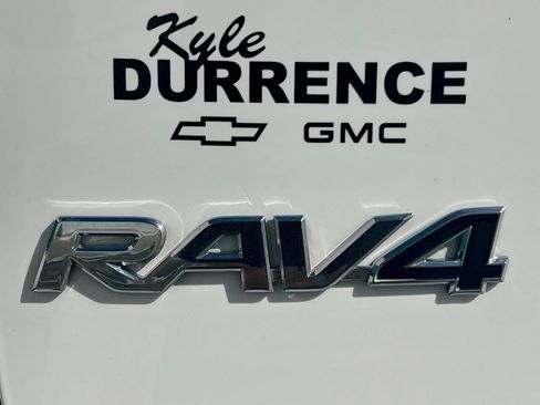 Used 2024 Toyota RAV4 XLE image 14