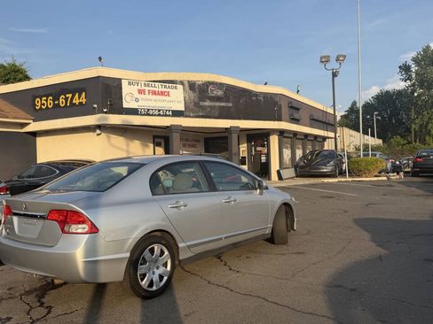 Used 2010 Honda Civic LX image 8