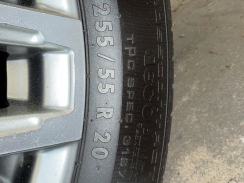 Used 2024 GMC Acadia Denali w/ Super Cruise Package image 12