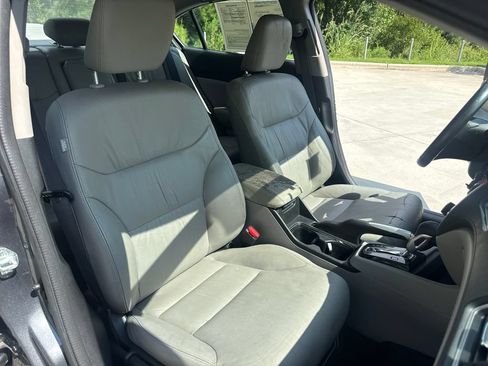 Used 2013 Honda Civic EX-L image 34