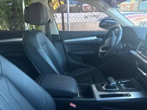 Used 2019 Audi Q5 2.0T Premium Plus w/ Premium Plus Package AWD/4WD image 10