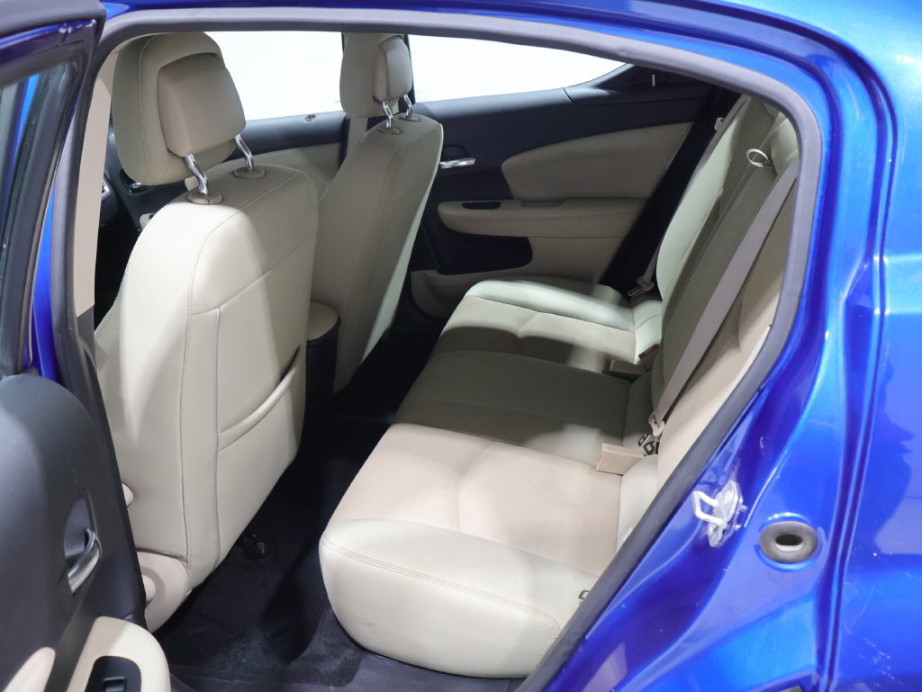 Used 2014 Dodge Avenger SE FWD image 14