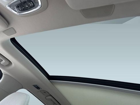 Certified 2022 Volvo XC90 T8 Inscription Expression image 16