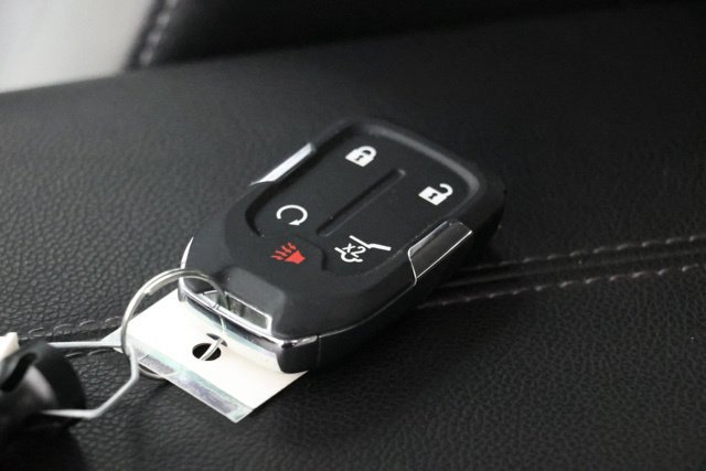 Used 2023 GMC Terrain SLT w/ Tech Package AWD/4WD image 38
