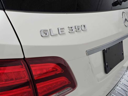 Used 2018 Mercedes-Benz GLE 350 4MATIC image 4