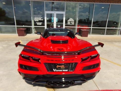 Used 2025 Chevrolet Corvette Z06 image 27