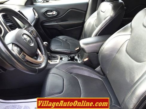 Used 2014 Jeep Cherokee Limited w/ Technology Group image 20