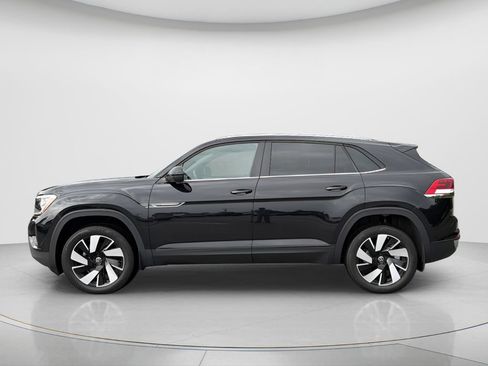 Used 2024 Volkswagen Atlas Cross Sport SE FWD image 9