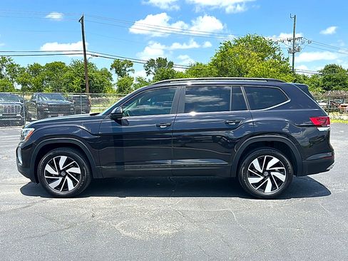 Used 2026 Volkswagen Atlas SE AWD/4WD image 5