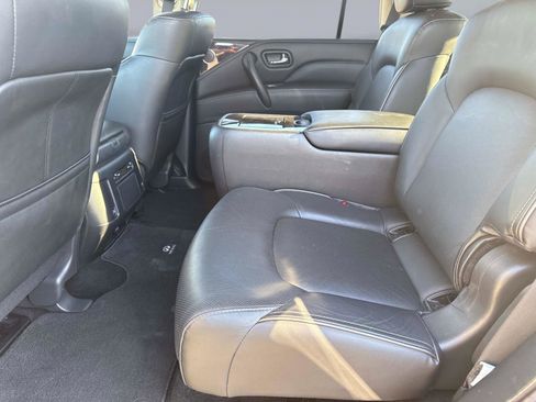 Used 2024 INFINITI QX80 Luxe image 16