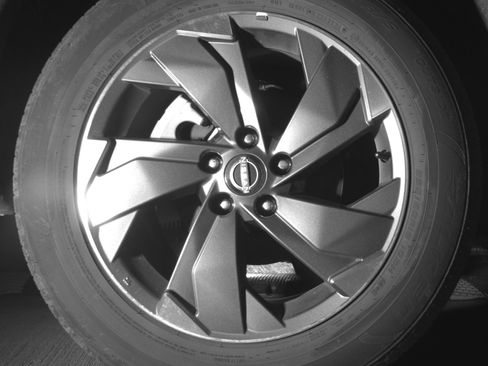 Used 2025 Nissan Rogue SV image 15