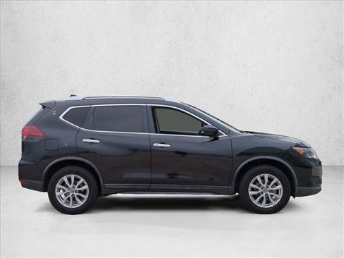Used 2019 Nissan Rogue SV AWD/4WD image 4