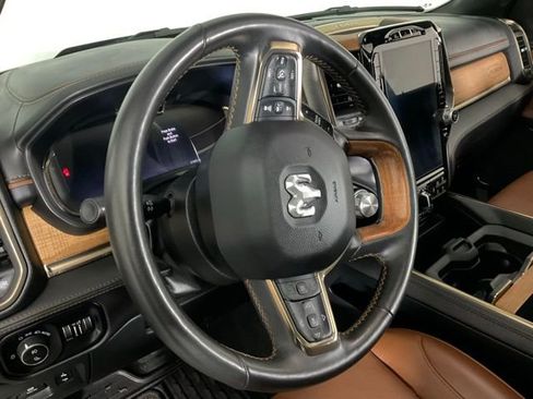 Used 2024 RAM 1500 Limited AWD/4WD image 21