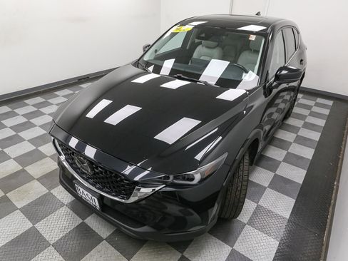 Used 2022 MAZDA CX-5 AWD 2.5 S w/ Premium Package image 6