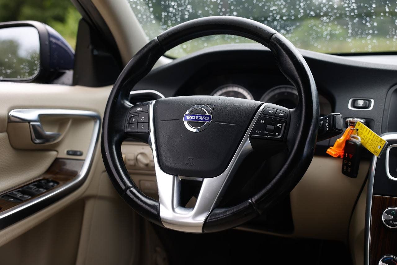 Used 2013 Volvo S60 T5 FWD image 28