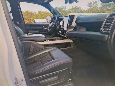 Used 2020 RAM 1500 Sport w/ Level 2 Equipment Group AWD/4WD image 8