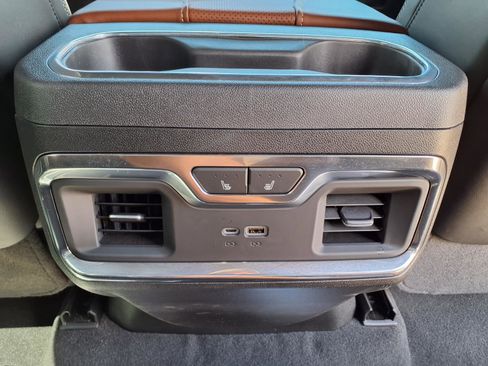 Used 2025 GMC Sierra 2500 Denali Ultimate AWD/4WD image 15