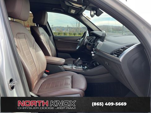 Used 2018 BMW X3 M40i w/ Premium Package image 27