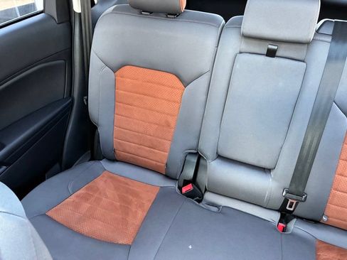 Used 2018 Ford Edge SEL w/ Equipment Group 201A AWD/4WD image 13