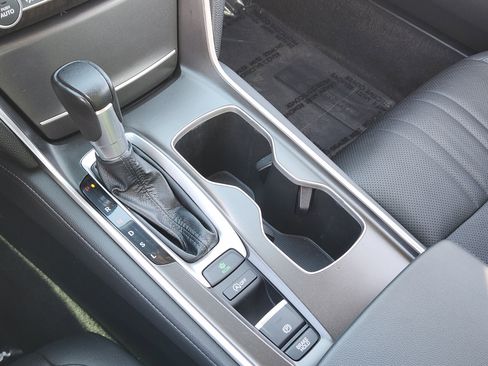 Used 2021 Honda Accord EX-L image 25