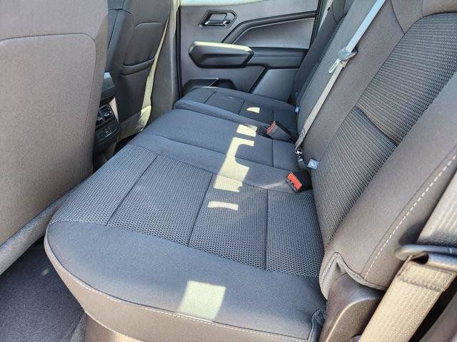 New 2025 GMC Canyon Elevation w/ Technology Package AWD/4WD image 8