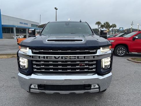 Used 2022 Chevrolet Silverado 2500 LTZ w/ LTZ Plus Package image 2