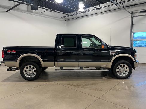 Used 2008 Ford F350 Lariat image 2