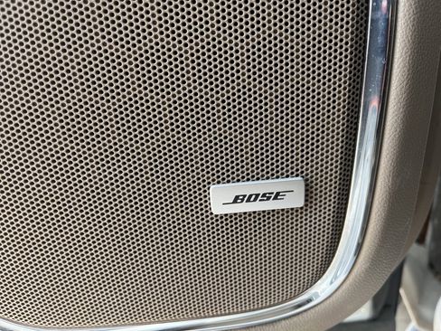 Used 2016 GMC Yukon SLT w/ Open Road Package image 10